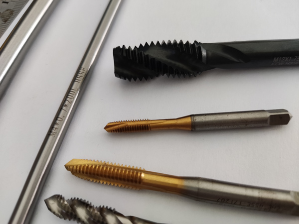 德标先端丝锥-DIN371先端丝锥